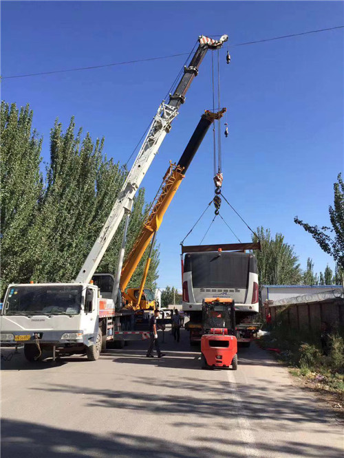 平果市港口集装箱搬运案例